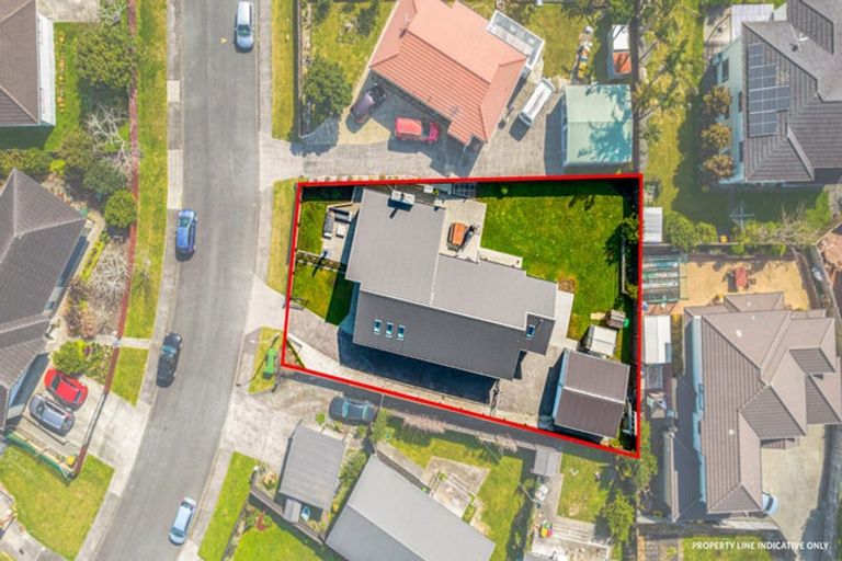 Photo of property in 21 Glenhaven Place, Te Atatu Peninsula, Auckland, 0610