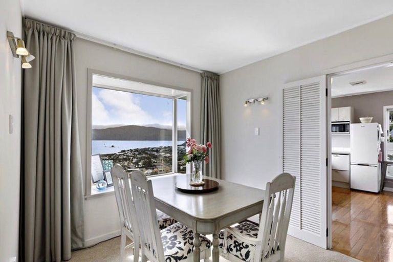 Photo of property in 23 Fettes Crescent, Seatoun, Wellington, 6022