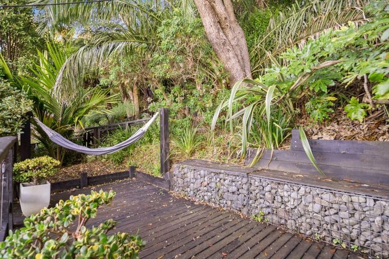 Photo of property in 27 Mortimer Terrace, Aro Valley, Wellington, 6021