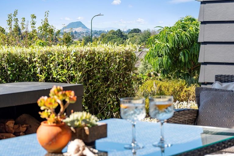 Photo of property in 33 Mervyn Place, Ohauiti, Tauranga, 3112