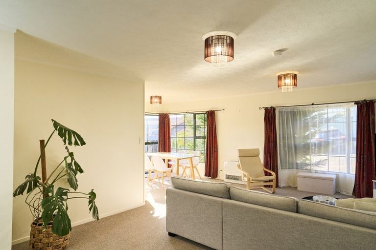 Photo of property in 6a Sunningdale Lane, Woodridge, Wellington, 6037