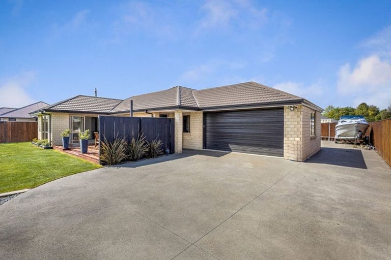 Photo of property in 111 Lowes Road, Rolleston, 7614