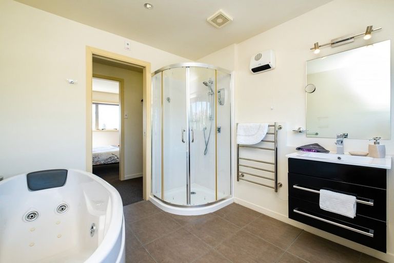 Photo of property in 3 Shakespeare Road, Napier South, Napier, 4110