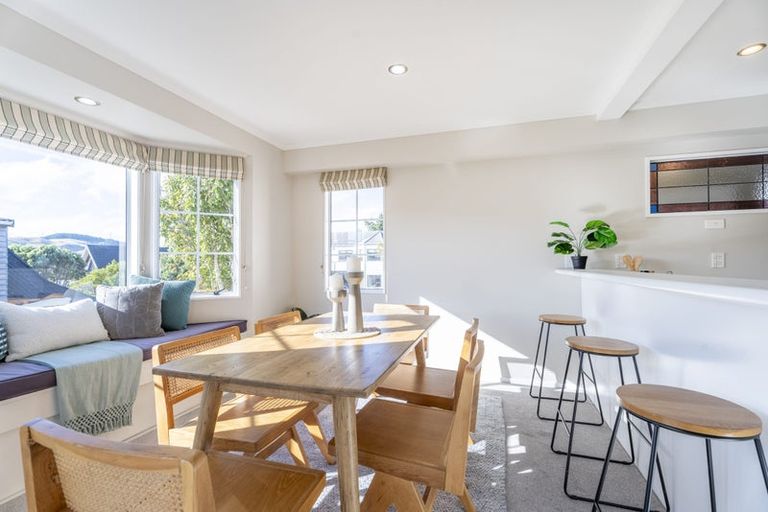 Photo of property in 12 Ronald Woolf Place, Churton Park, Wellington, 6037