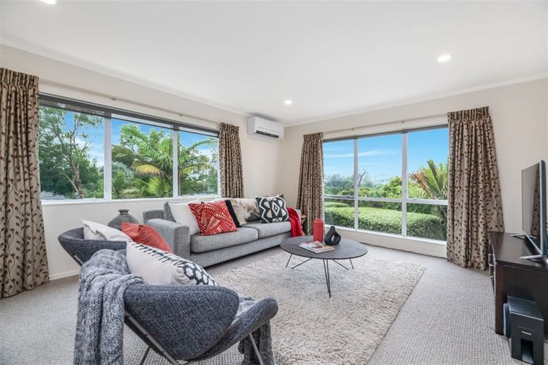 Photo of property in 31 Jubaea Place, Henderson, Auckland, 0610