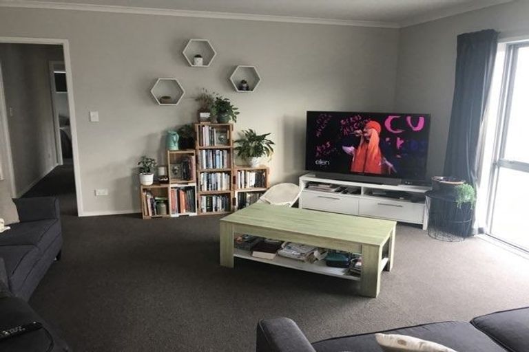 Photo of property in 248 Marine Parade, New Brighton, Christchurch, 8061