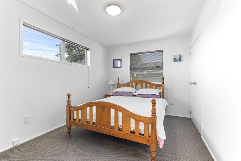 Photo of property in 72 Clemow Road, Fitzroy, New Plymouth, 4312