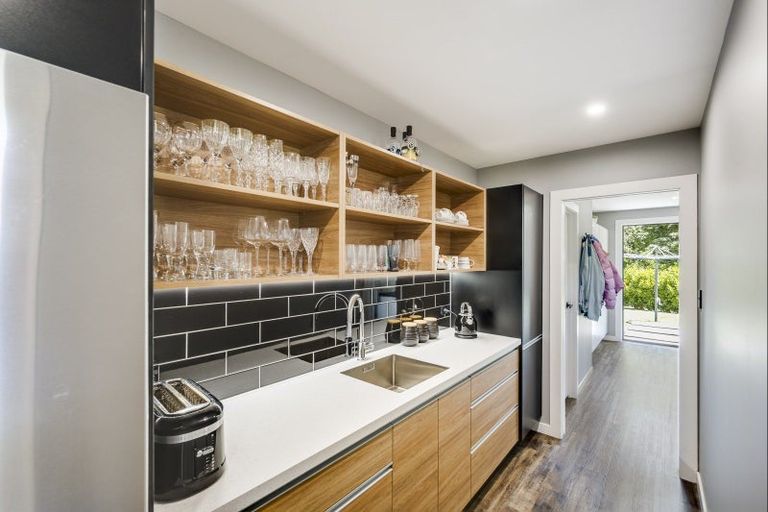 Photo of property in 68 Mcelwee Street, Jervoistown, Napier, 4112