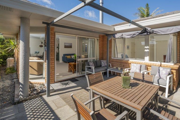 Photo of property in 12 Monterey Key, Papamoa Beach, Papamoa, 3118