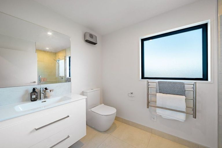 Photo of property in 2/3 Humboldt Street, Sydenham, Christchurch, 8023