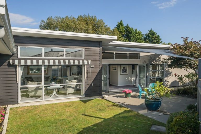 Photo of property in 63c James Line, Kelvin Grove, Palmerston North, 4414