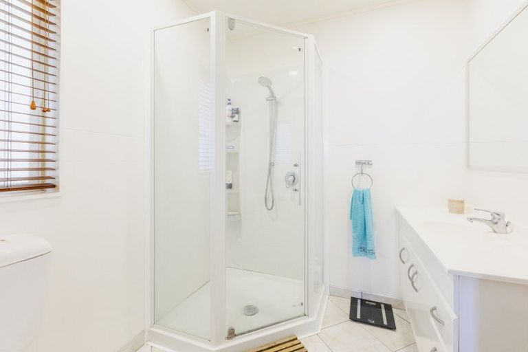 Photo of property in 4a Nikau Street, Taradale, Napier, 4112