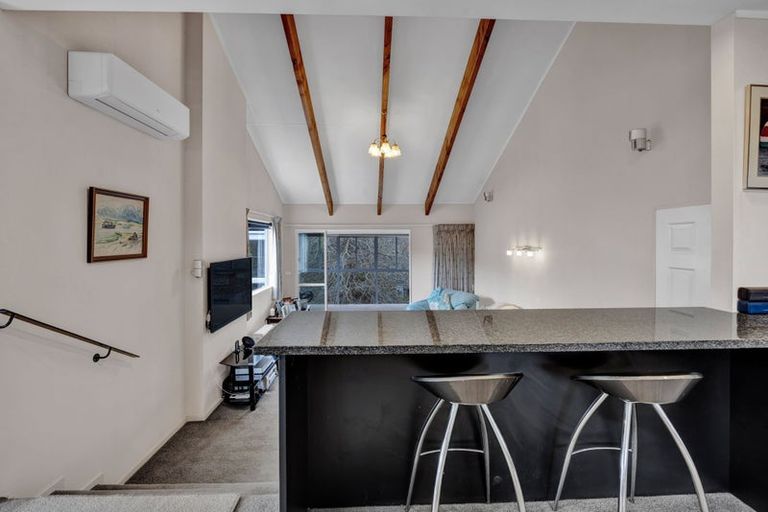 Photo of property in 54 Karina Road, Merrilands, New Plymouth, 4312