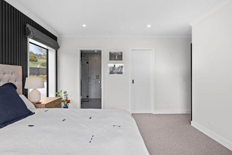 Photo of property in 29 Tuscany Way, Fitzherbert, 4410