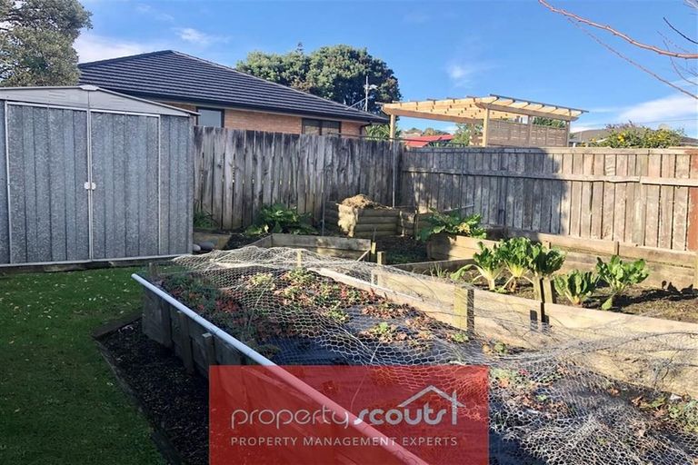 Photo of property in 4 Rosendale Avenue, Spotswood, New Plymouth, 4310