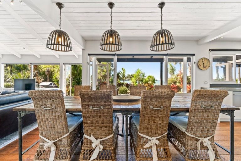 Photo of property in 465 Leigh Road, Whangateau, 0985