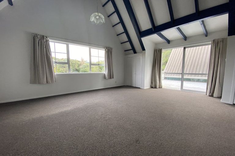 Photo of property in 18 Wilfred Street, Tawa, Wellington, 5028