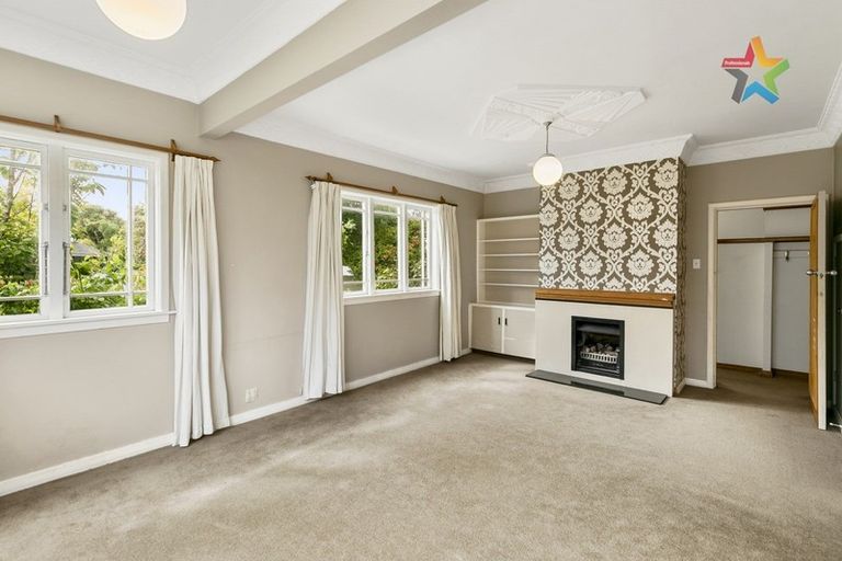 Photo of property in 87 Kings Crescent, Hutt Central, Lower Hutt, 5010