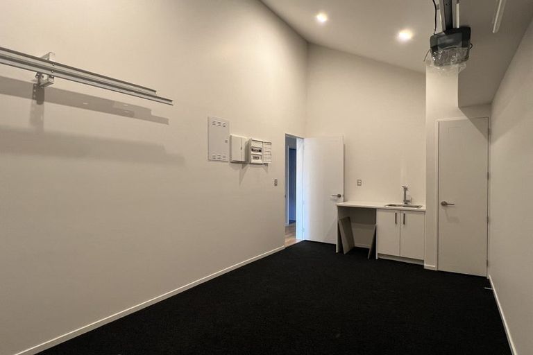Photo of property in 42 Biokovo Street, Massey, 0614