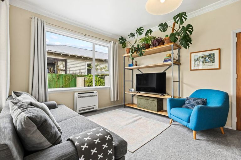 Photo of property in 5 Glasgow Street, Phillipstown, Christchurch, 8011