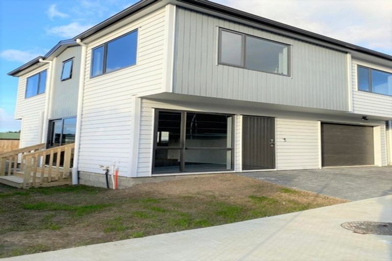 Photo of property in 100a Kimpton Road, Papatoetoe, Auckland, 2025