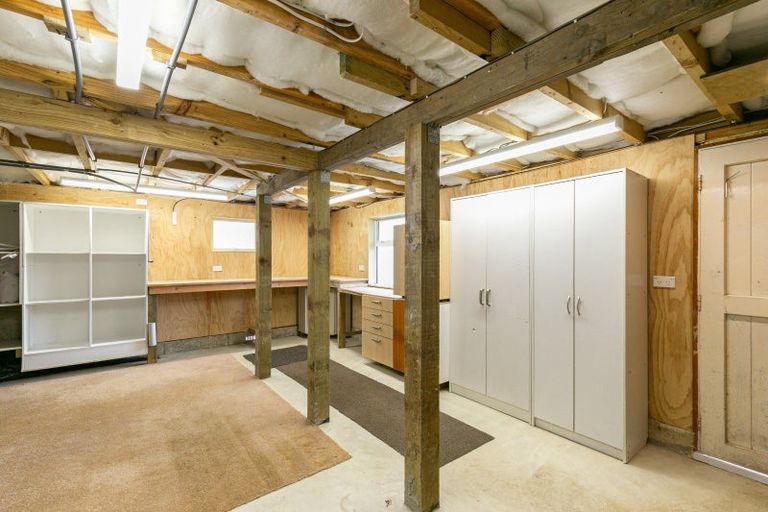 Photo of property in 29 Chamberlain Road, Karori, Wellington, 6012