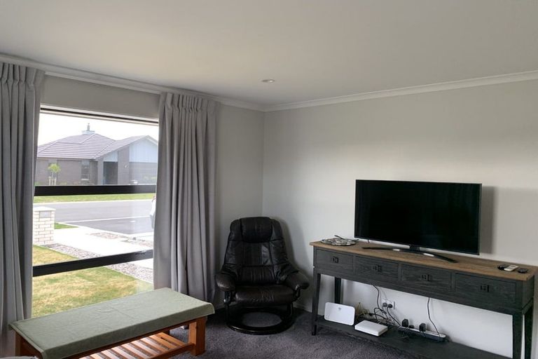 Photo of property in 2 Frogmore Way, Rolleston, 7615