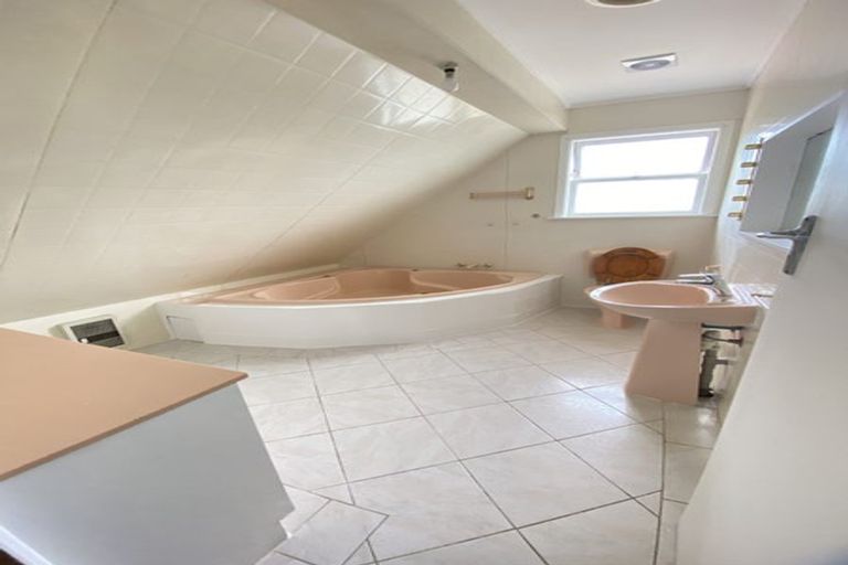 Photo of property in 146c Great South Road, Manurewa, Auckland, 2102