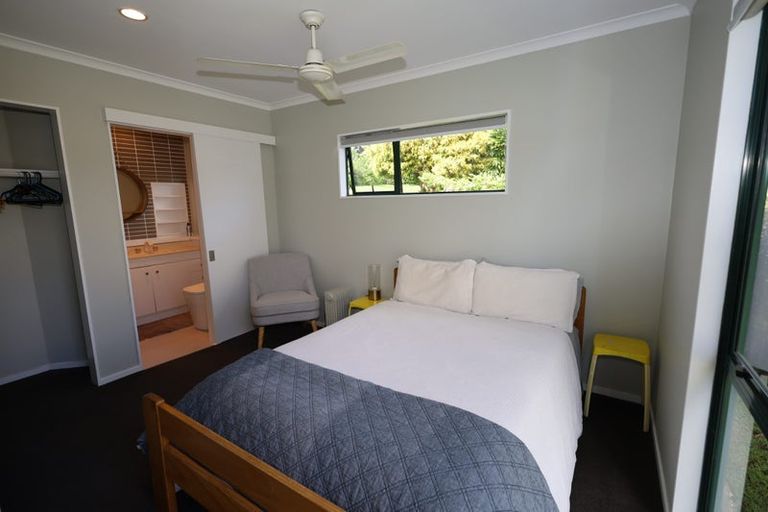 Photo of property in 4b Langstone Street, Welcome Bay, Tauranga, 3112