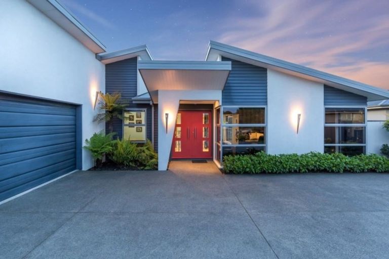 Photo of property in 28 Longspur Avenue, Wigram, Christchurch, 8025