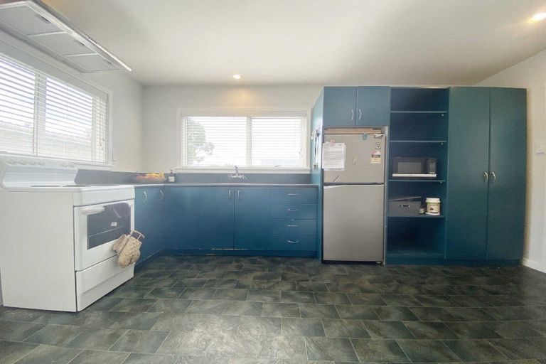Photo of property in 14 Buchanans Road, Sockburn, Christchurch, 8042
