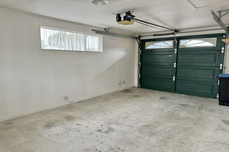 Photo of property in 22 Milicich Place, Cambridge, 3434