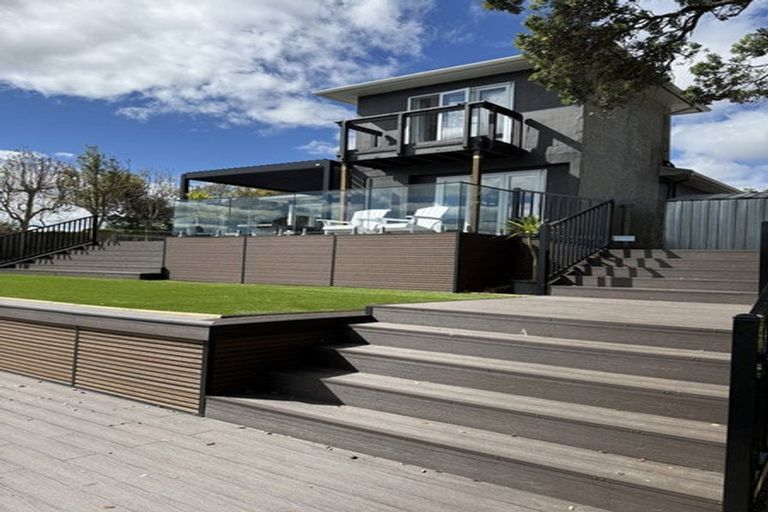 Photo of property in 15 Torkar Road, Clarks Beach, 2122