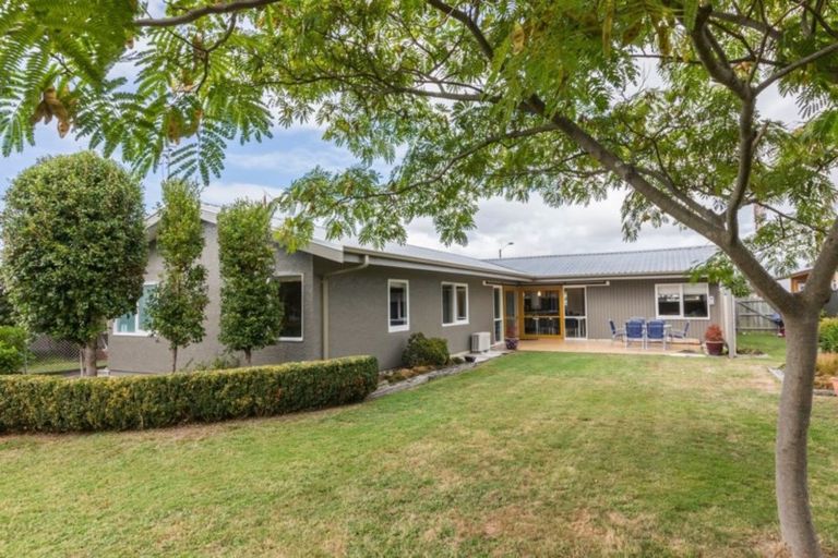 Photo of property in 9 Harpham Street, Taradale, Napier, 4112