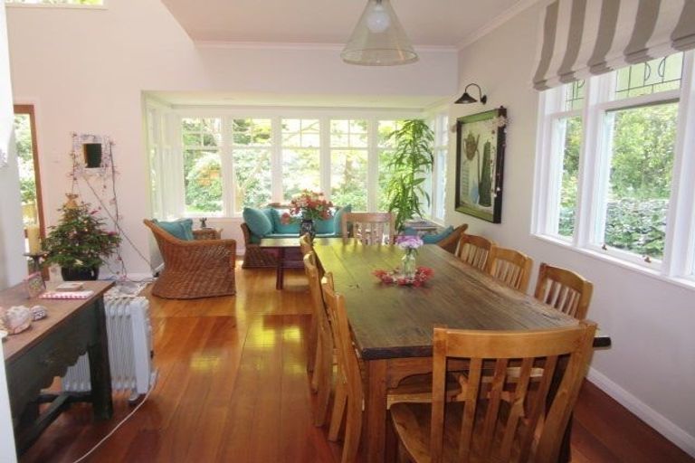 Photo of property in 48 Ferry Street, Seatoun, Wellington, 6022