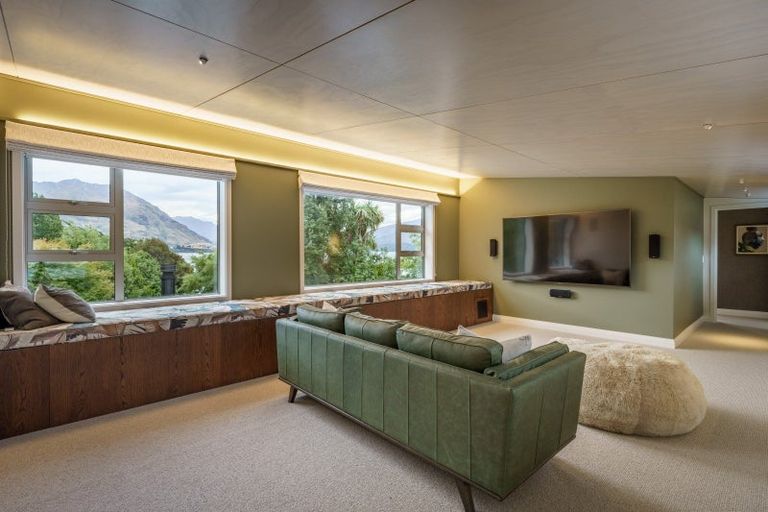 Photo of property in 31b Aubrey Road, Wanaka, 9305