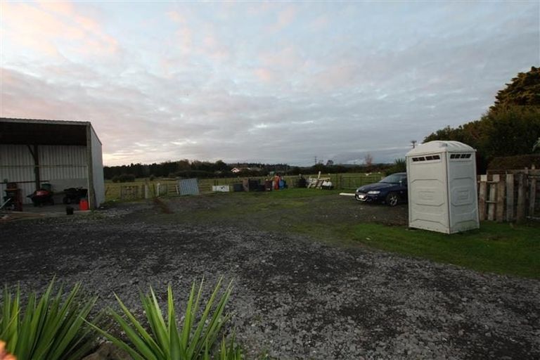 Photo of property in 218 Airfield Road, Takanini, Papakura, 2582