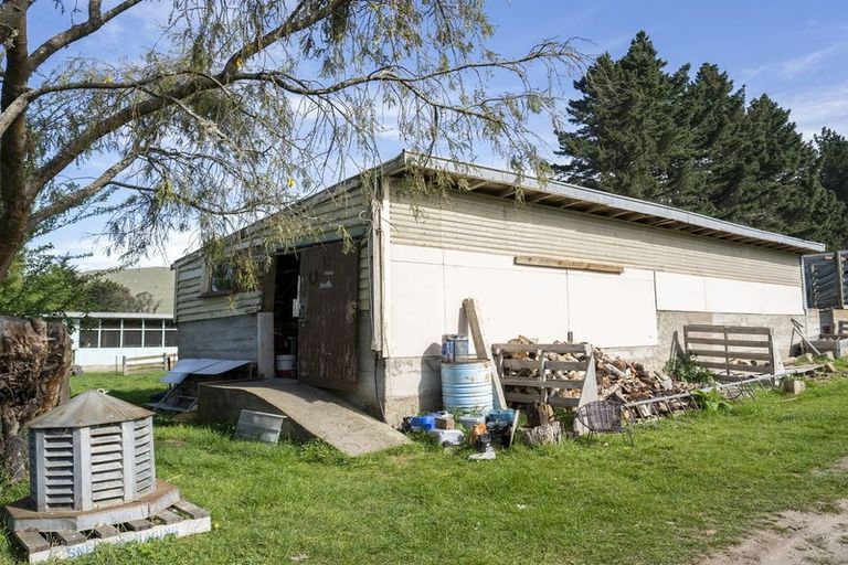 Photo of property in 42 Falcon Street, Palmerston, 9430