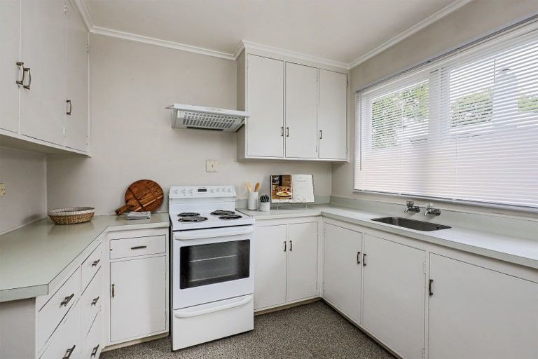 Photo of property in 2/14 Armour Place, Onekawa, Napier, 4110