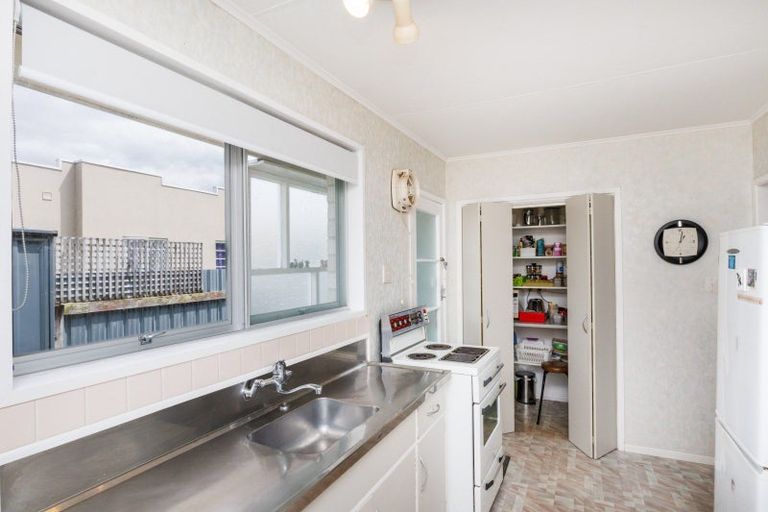 Photo of property in 16a Sandilands Street, Feilding, 4702