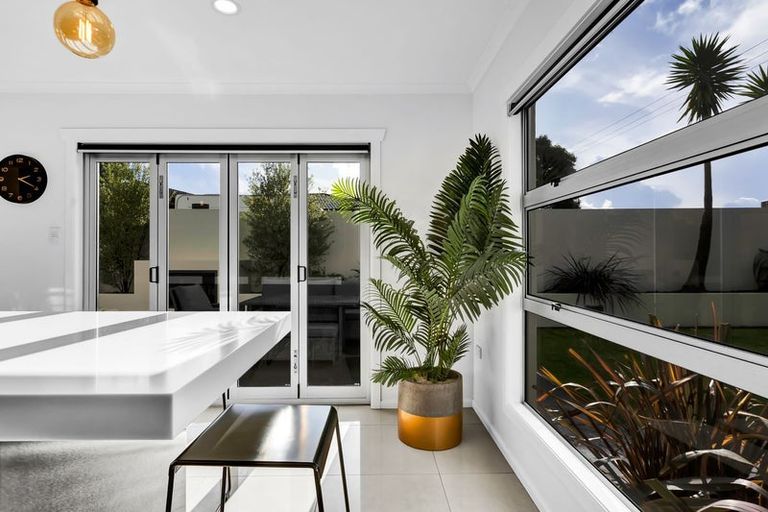Photo of property in 45 Wills Road, Bell Block, New Plymouth, 4312