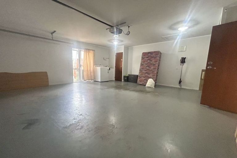 Photo of property in 3/25 Nicholas Road, Somerville, Auckland, 2014