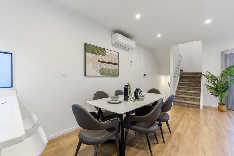 Photo of property in 4/258 Lake Road, Hauraki, Auckland, 0622