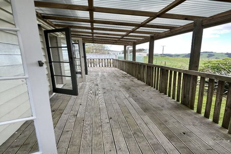 Photo of property in 158 Waiteitei Road, Wellsford, 0974