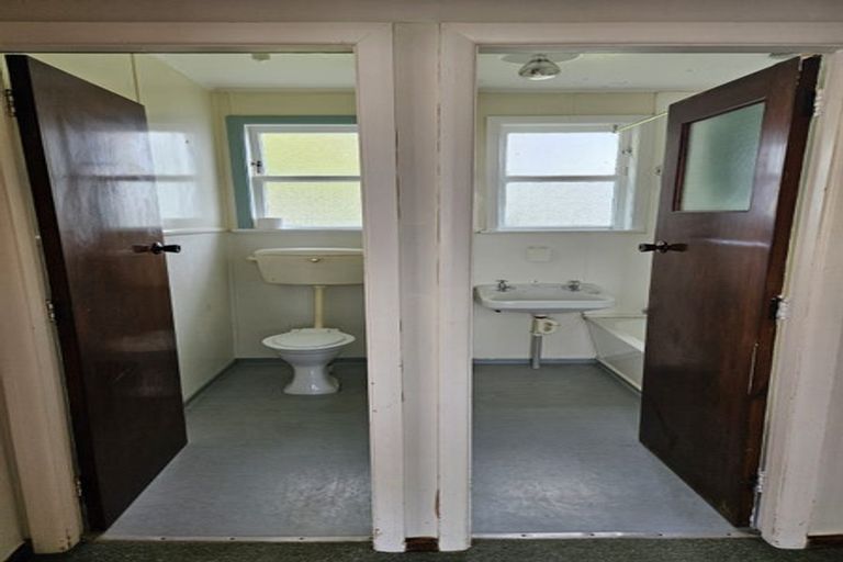 Photo of property in 6 Freyberg Terrace, Waipukurau, 4200