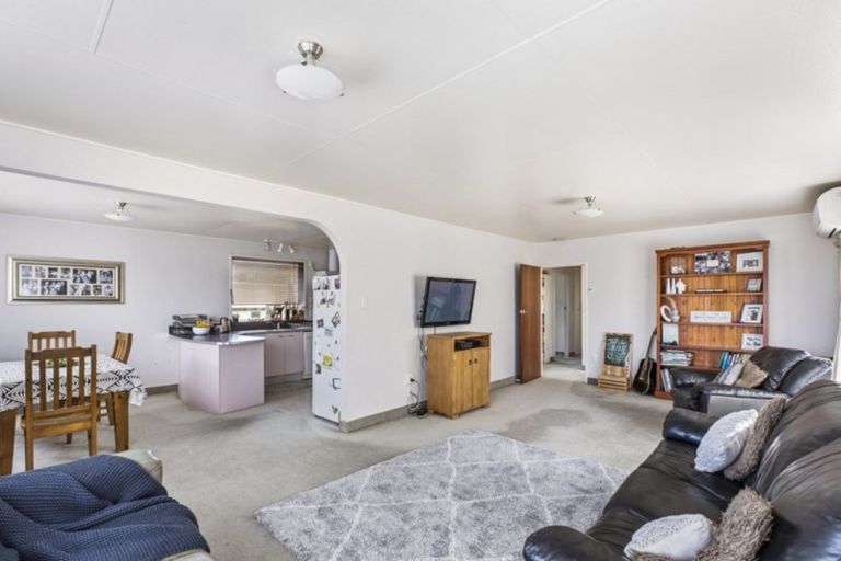 Photo of property in 22 Michael Avenue, Dinsdale, Hamilton, 3204