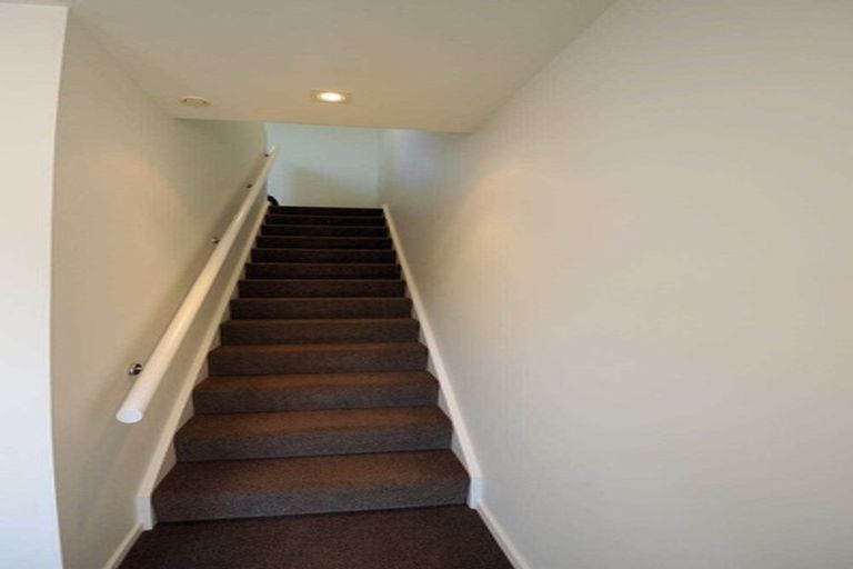 Photo of property in 10 North Avon Road, Richmond, Christchurch, 8013
