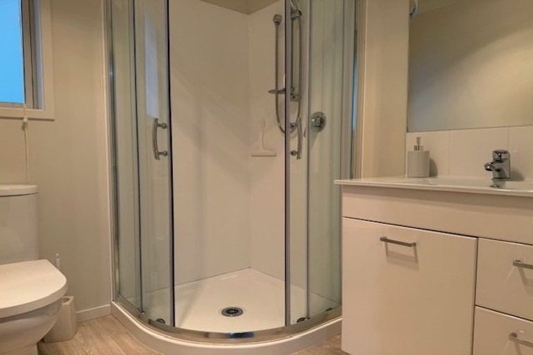 Photo of property in 298 Ballintoy Park Drive, Welcome Bay, Tauranga, 3175