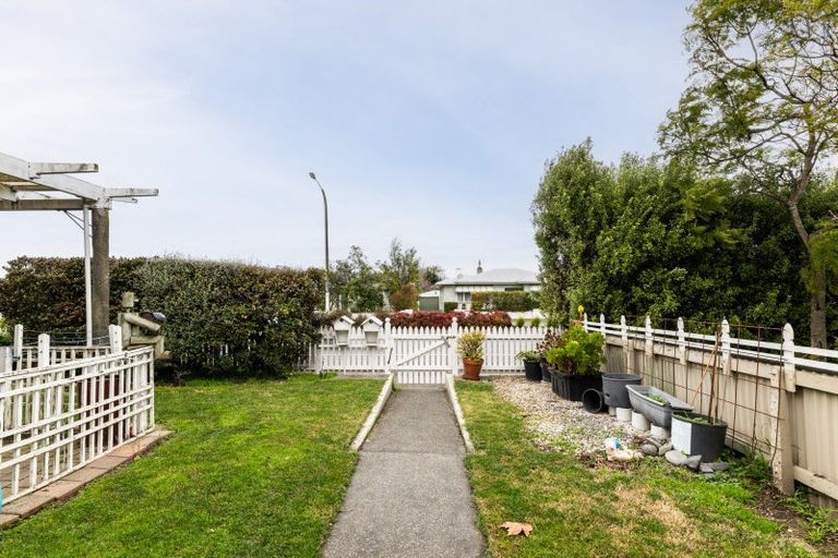 Photo of property in 38a Taradale Road, Marewa, Napier, 4110