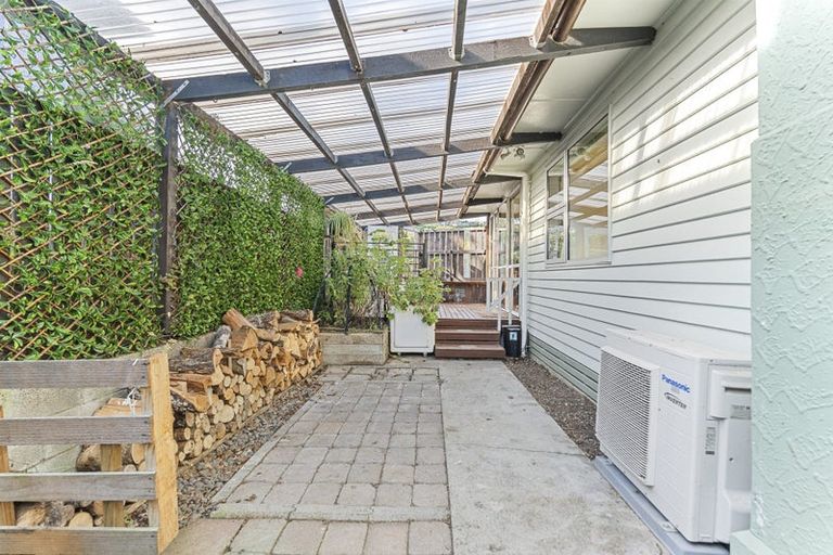 Photo of property in 178 Huatoki Street, Upper Vogeltown, New Plymouth, 4310